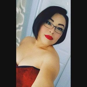 Meet your Posher, Ezabella